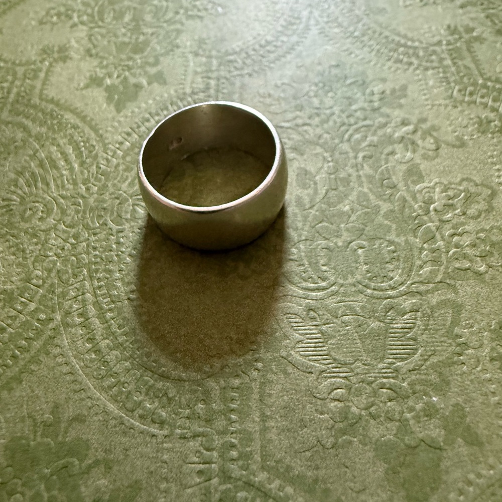 Silver Band Ring